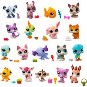 Littlest Pet Shop Pet Surprise Singles with Virtual Code (Series 2)