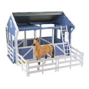 Breyer Freedom Deluxe Country Stable with Horse & Wash Stall