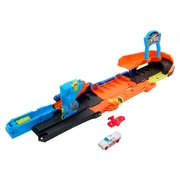 Hot Wheels Transforming Stunt Garage 2 in 1 Playset