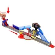 Disney Pixar Cars Piston Cup Stunting Speedway Playset