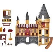 Harry Potter Wizarding World Minis Hogwarts Castle with 12 Accessories  (Damaged Box)