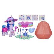 My Little Pony A New Generation Movie Crystal Adventure Izzy Moonbow 3-Inch Pony Figure