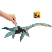 Jurassic World Dino Trackers Elasmosaurus Gigantic Trackers Figure