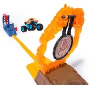 Monster Jam 1:64 El Toro Long Jump Playset