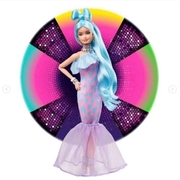 Barbie Extra Doll & Accessories Set with Mix & Match Pieces for 30+ Looks