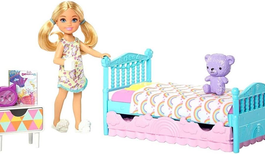 barbie club chelsea bedtime