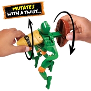 Tales of Teenage Mutant Ninja Turtles: Mutations Deluxe 5.5??Michelangelo Pet to Ninja Figure