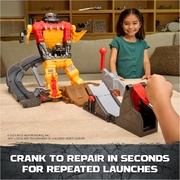 Monster Jam Smash & Bash SmashBot 1:64 Playset