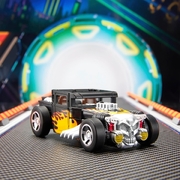 Transformers Collaborative Hot Wheels x Transformers Bone Shaker