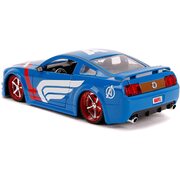 Metals Die Cast Marvel Avengers Captain America & 2006 Ford Mustang GT Figure