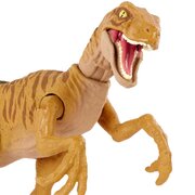 Jurassic World Camp Cretaceous Savage Strike Velociraptor Brown Figure