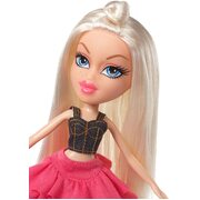 Bratz "Hello My Name is Cloe" Doll