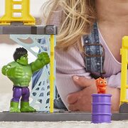 Marvel Spidey and His Amazing Friends Hulk?s Smash Yard Playset