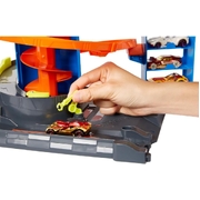 Hot Wheels City Mega Garage Playset