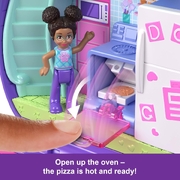 Polly Pocket World Sleepover Puppy Dressable Compact Playset