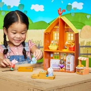 Hasbro Peppa Pig Farm Fun Peppa's Farmhouse Fun Playset