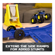 Monster Jam 1:64 Launch and Load Hauler Playset