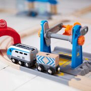 Brio World Smart Tech Lift and Load Crane 33827