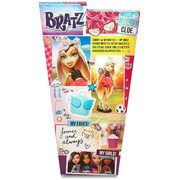 Bratz "Hello My Name is Cloe" Doll