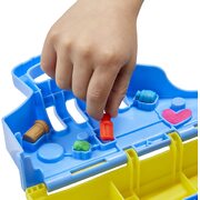 Play Doh Care 'n Carry Vet Playset 