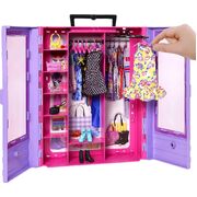 Barbie Fashionistas Ultimate Closet Doll And Accessories HJL66