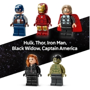 LEGO Super Heroes Marvel Logo & Minifigures (76313)