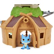 Dreamworks Dragons Rescue Riders Roost Adventure Playset 