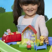 Peppa Pig All Around Peppa?s Town Set