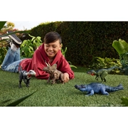 Jurassic World Rebirth Gigantic Thrashers Tyrannotitian  Dinosaur Figure Toy