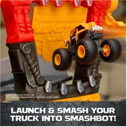 Monster Jam Smash & Bash SmashBot 1:64 Playset