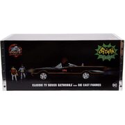 Jada 1:18 Classic TV Series 1966 Batmobile with Lights Batman and Robin 98625