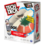 Tech Deck Street Spots Build a Park World Tour - Paine's Park with DGK Board