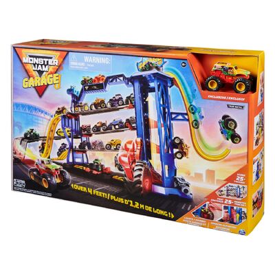 Monster Jam 1:64 Garage  Grave Digger  Playset 