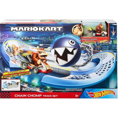 Hot Wheels Mario Kart Chain Chomp Track Set with Donkey Kong