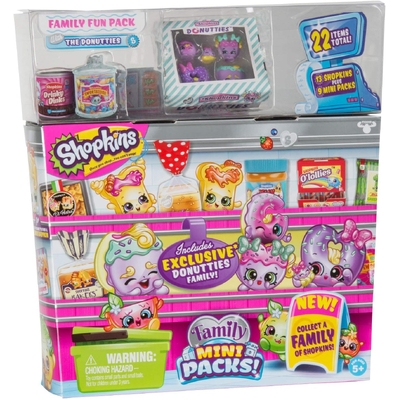 Shopkins Season 11 Family Mega Pack The Donutties